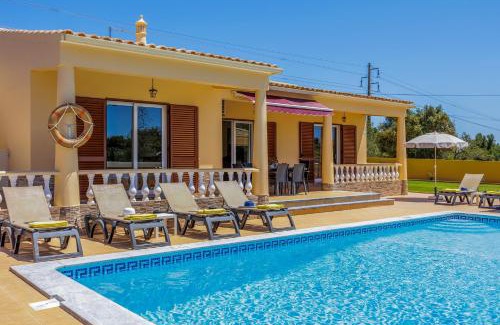 Mosqueira Villa | Villa Monte Velho