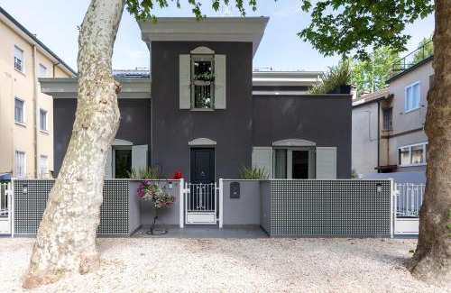 Cesenatico Bed & Breakfast | VILLA MONTI SUITES&APARTS