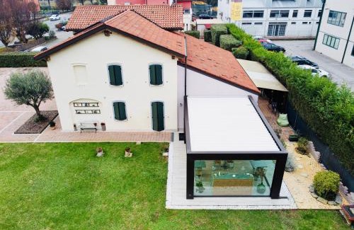 Mirano Bed & Breakfast | Villa Myosotis