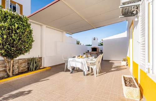 Castelo Villa | Villa Na Galé with Private Pool just a few minutes from the beach