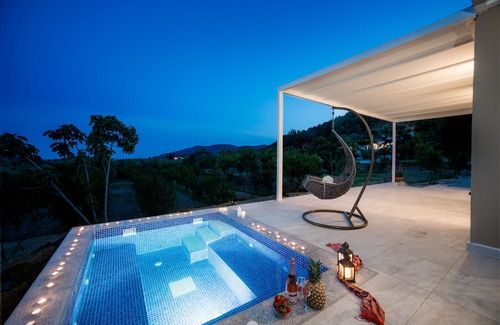 Lithakia Villa | «Villa Natura private jacuzzi» - Early Booking (60dates or more) - 5% DISCOUNT