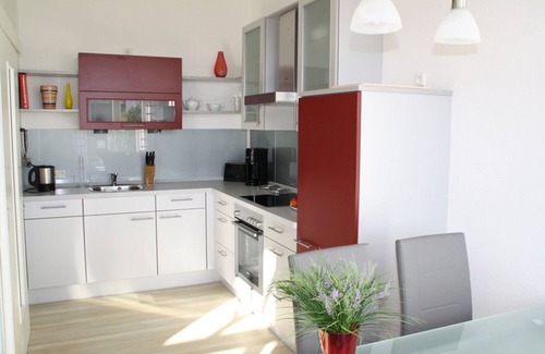 Borkum Apartment | Villa Neptun, apartment with a view of the lighthouse
