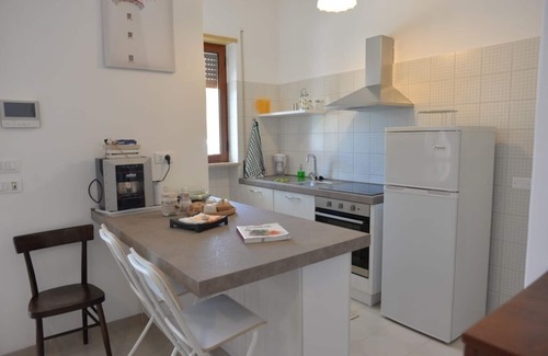 Torre Canne Villa | Villa Nest with steps from sea side with AC and wifi