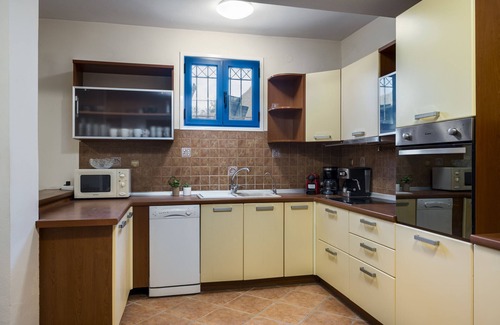 Corfu Villa | Villa Nina with Private Plunge Pool by Konnect, 5 km to Corfu Town