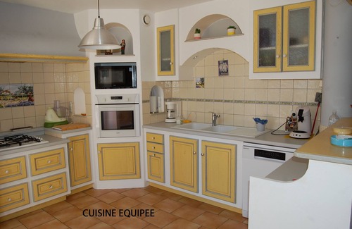 Pont-Saint-Esprit Villa | Villa Notre Dame des Roses