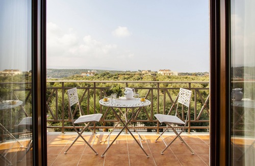 Magnisia Villa | Villa Okalia, Luxury stone villa with private pool and delicate decoration.