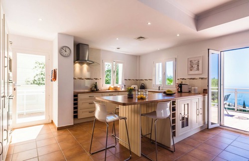 Salobrena Villa | Villa Oliva with private heated pool and amzing views