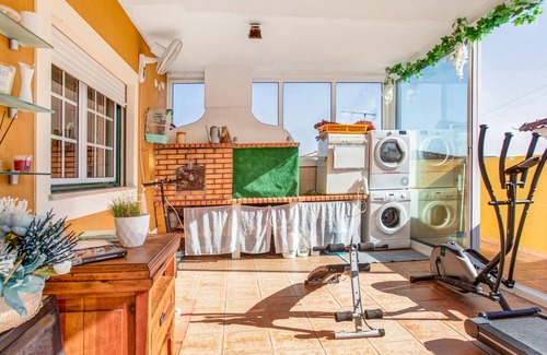 Nazare House | Villa Olives Country House with Mountain View, Pool, Terrace & Wi-Fi