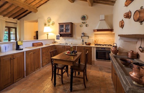 Buonconvento Villa | Villa Ombrone In Buonconvento, Tuscany