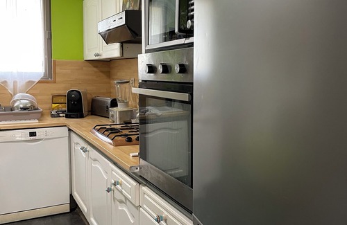 Rousset Villa | Villa on a wooded plot between vineyards and pines with private swimming pool