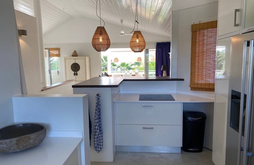 Willemstad Villa | Villa on foot to Mambo Beach