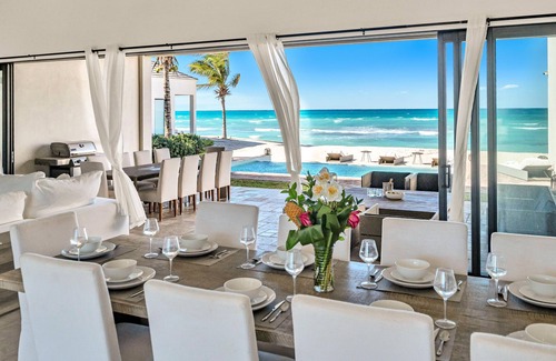 North Bimini Villa | Villa on the Beach/Heated Pool/Bohemian Vibe/Corsair Key