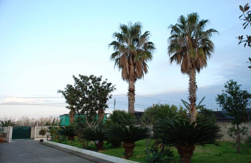 Vigliatore Villa | Villa on the north coast of Sicily, with sea views .