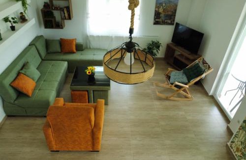 Khelvachauri Villa | Villa On The River