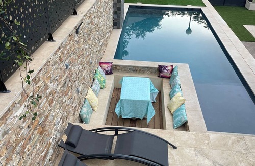 Aix-en-Provence Villa | Villa opposite parc st mitre