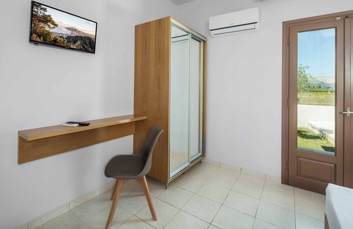 Kalpaki Villa | Villa Orchard - Four Bedroom Villa, Sleeps 9