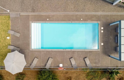 Arco da Calheta Villa | Villa Panoramica ,Moradia de Luxo com 4 Quartos, piscina e vista mar