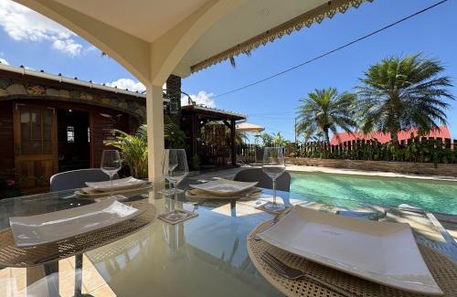 La Riviere Saint-Louis House | Villa Palm Eden