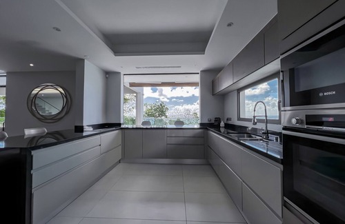 Anse des Rochers Villa | Villa · Panoramic view · Pool & beach access