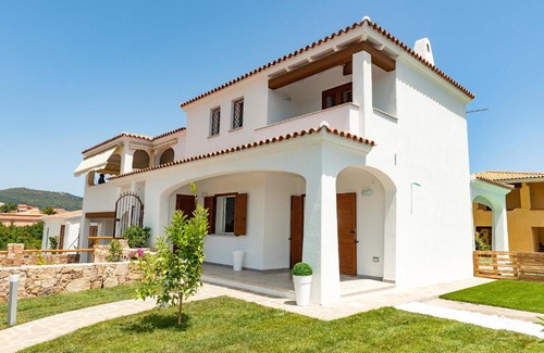 Budoni Villa | VILLA PARADISE