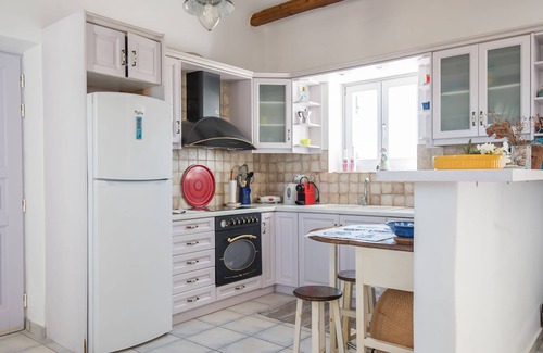 Paros Villa | Villa Paros - Archipelagos Villas with Pool close to the sea