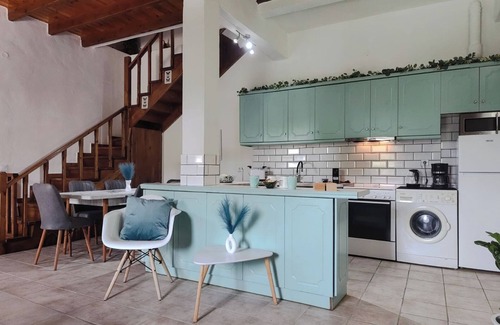 Peroulion House | Villa Parselina – Tranquil Retreat with Sea & Mountain Views in North Corfu