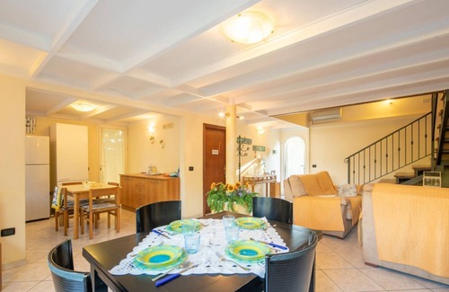 Marina di Massa Villa | Villa Patrice by MMega