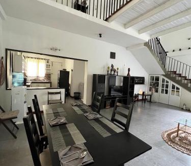 Wanchawala Villa | Villa Peace & Plenty