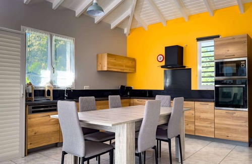 Les Abymes Villa | Villa Perrin Escape in the countryside 9 minutes from Guadeloupe airport