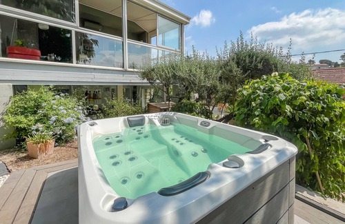 Les 3 Ponts House | Villa piscine et jacuzzi