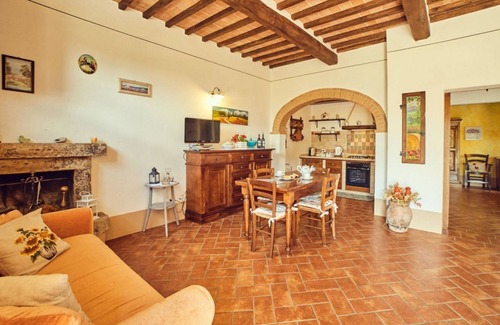 Gallina Villa | Villa Podere del Papa by MMega