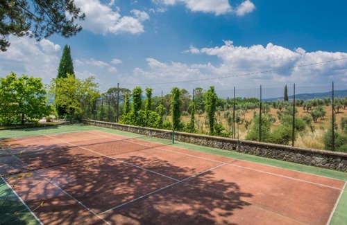 Ponte Buriano Villa | Villa Poggio Patrignone-1 by Interhome