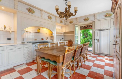 Polistena Villa | Villa Polistena by MMega