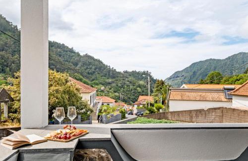 Sao Vicente Villa | Villa Pomar, By OP