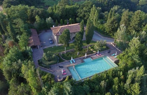 Montaione Villa | Villa Popillo by Halldis