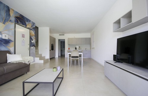 San Benedetto di Lugana Villa | Villa Prestige 19 by Wonderful Italy