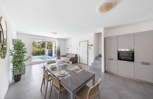 San Benedetto di Lugana Villa | Villa Prestige 21 with pool