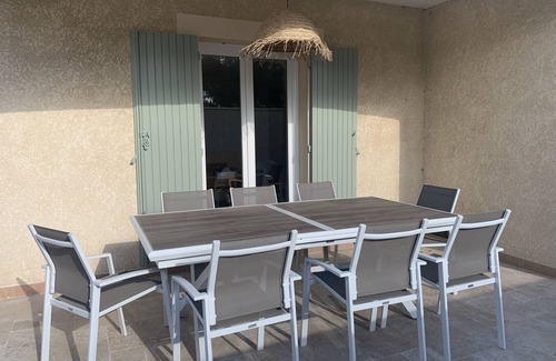 Montelimar House | Villa Provençale Avec Piscine