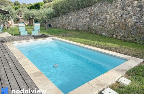 Riou - Petit Juas - Av de Grasse Villa | Villa provençale private pool open view residential area