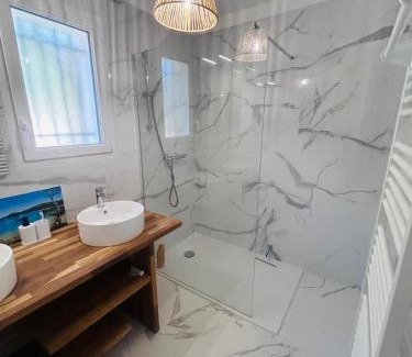 La Celle-sous-Gouzon Villa | Villa Provence Méditerranée