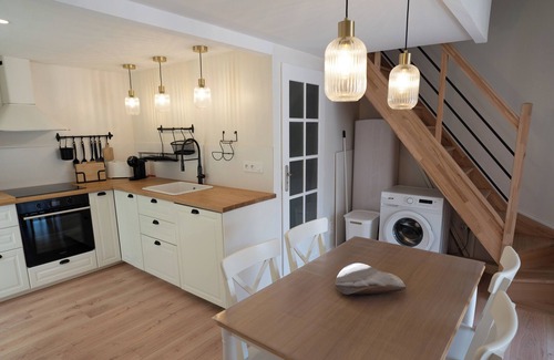 Vias House | Villa rénovée climatisée à 600m de la plage