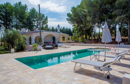 Ostuni Villa | Villa Rai is in the heart of campagna- 7 min from Ostuni & 15 min from the beach