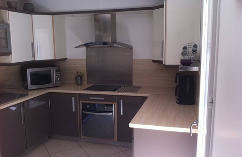 La Roquette-sur-Siagne House | VILLA RENTAL WITH PRIVATE POOL 4/6/8 PERS EDGE SEMI-DETACHED VILLAGE IN CANNES