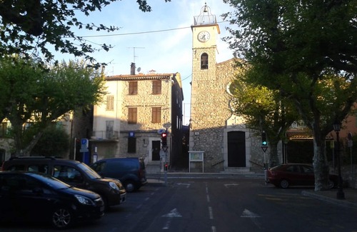 La Roquette-sur-Siagne House | VILLA RENTAL WITH PRIVATE POOL 4/6/8 PERS EDGE SEMI-DETACHED VILLAGE IN CANNES