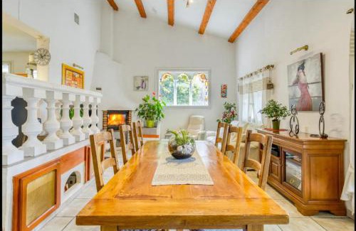 Greolieres Bed & Breakfast | Villa Regain Chambres et table d'hôtes