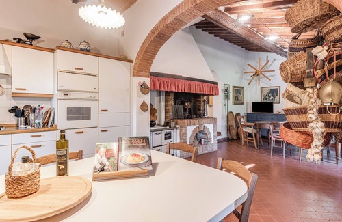 San Miniato Villa | Villa 'Relax Con Piscina San Miniato' with Private Pool, Wi-Fi and Air Conditioning