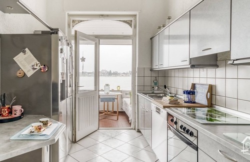 Neuwied Apartment | VILLA RHEINSTEIN AT THE ENGERS CASTLE - Exclusive apartment overlooking the Rhine