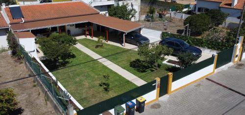 Corroios House | Villa Rosa