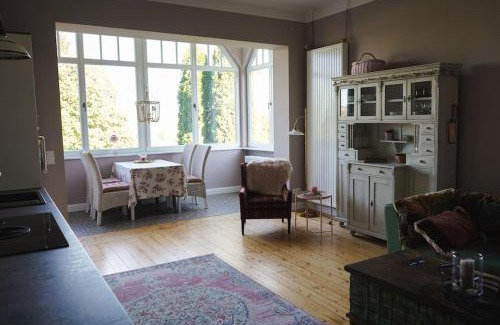 Detmold Apartment | Villa Rosa - Sky