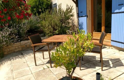 La Roque-sur-Ceze Apartment | Villa Sénégas